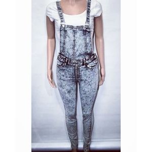 Vinizbena Acid Washed Denim Overalls